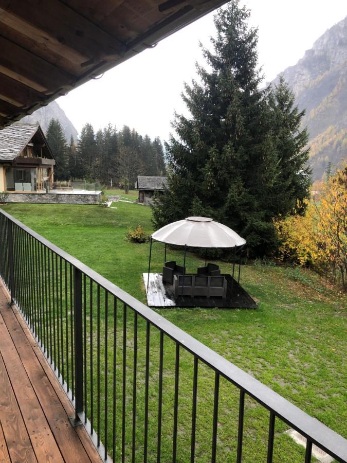 Appartamenti Vista Monte Bianco Courmayeur-Entreves Exterior foto